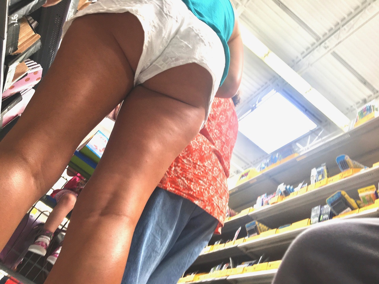 bootypatrol405:  cheeks out 