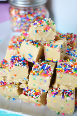 veganinspo:  Cake Batter Fudge  Most make