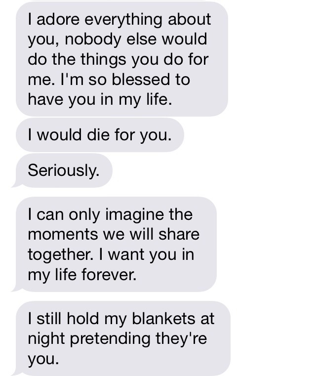 the-personal-quotes:  love sexting? you must follow this blog!