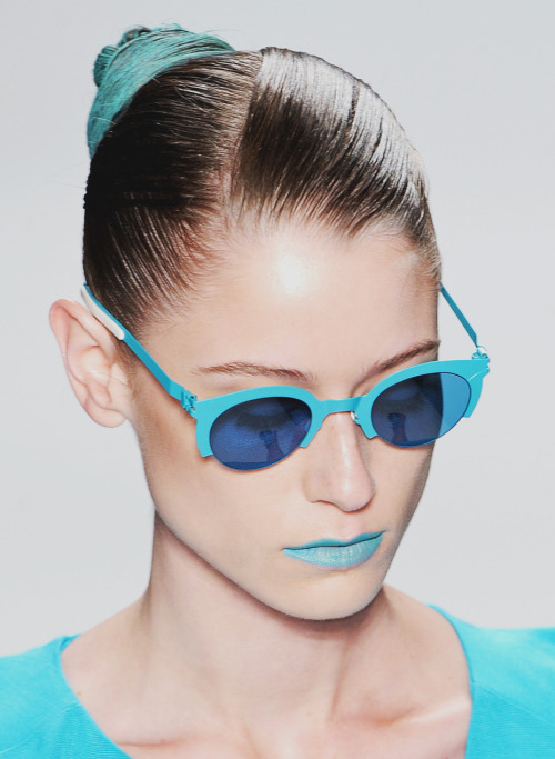 furples:  Alexandre Herchcovitch Spring 2011