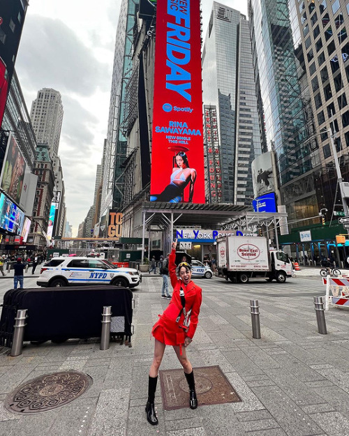 rinasonline TIMES SQUARE BABY !!!!!! New York you’ve been so good to me !!!! have u PRE ORDERED the 