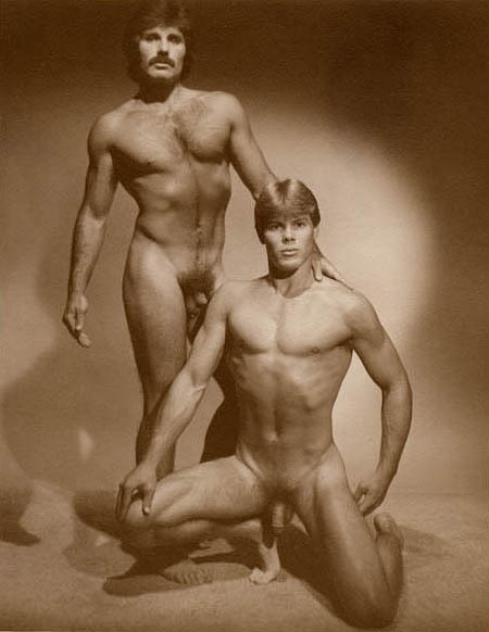 menzmenandsonz:vintagemenz:Dad wanted a portrait with his boyVintage