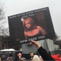 leanputa: love this. #womensmarch.