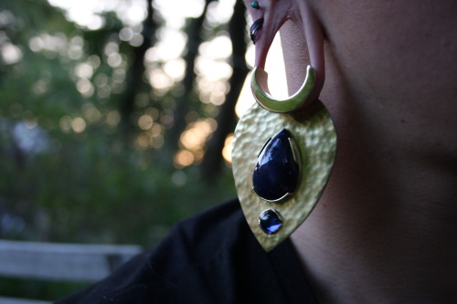 modificationnotmutilation:  theizmiz:  WEIGHTS WEIGHTS WEIGHTS! I just finished these lovelies! All handmade by yours truly! The body and the spreaders are hand cut and formed from 2mm brass sheet, the settings are 0,5mm, 2 handcarved dropshaped sodalite