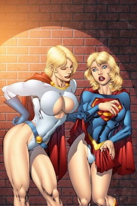 rulethirtymore:  The wonderful girls of DC Comics for my 100th post!