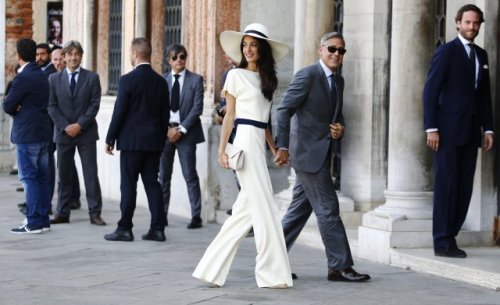 Amal Clooney, speaking in fashion &ldquo;She’s the woman I want to be but know I’ll 
