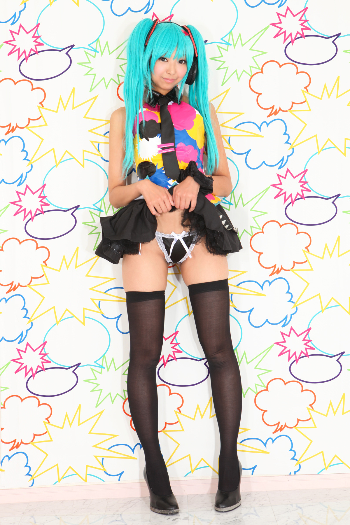 Vocaloid - Miku Hatsune (Necoco) 10HELP US GROW Like,Comment &amp; Share.CosplayJapaneseGirls1.5