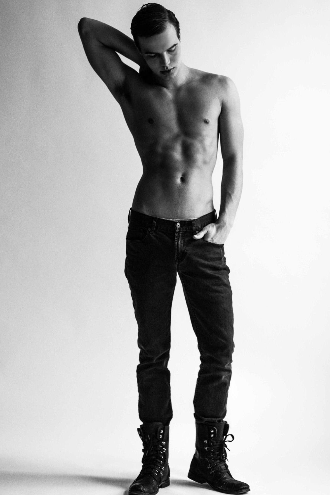 sean-clancy:  Derek Edmunds by Taylor Hall O’Brien 