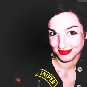 omguncool:  Icons with Lindsey