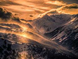 infinite-paradox:  500px / Photo “Mountain