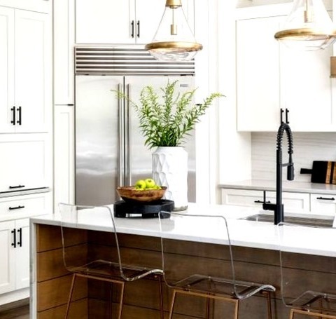 Kitchen - Contemporary KitchenEat-in Kitchen - Mid-sized Contemporary U-shaped Dark Wood Floor Eat-in