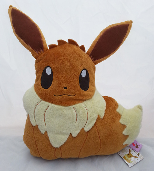 banettestoybox:I love Eevee Pillow 