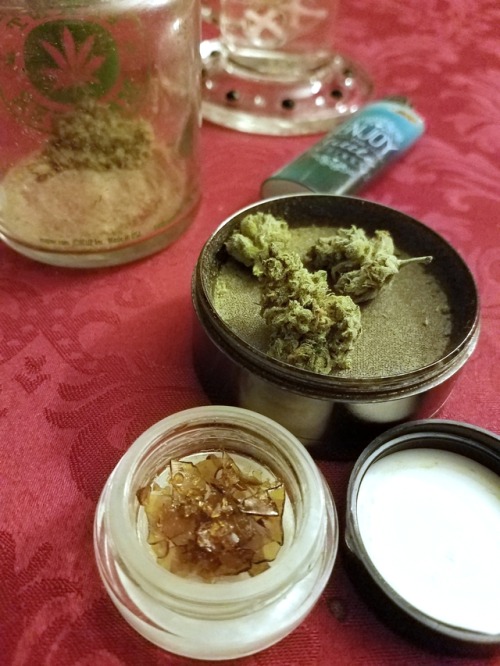 chillingonacloud:This oil was soo good, very shattery and tasted just like lavender! I’ve never tast