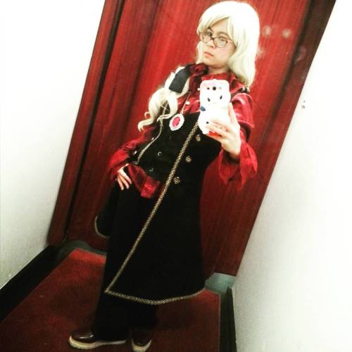 The brat prince returns. #eglcommunity #dailylolita #ouji #lolitafashion #prince #vampire #bratprinc