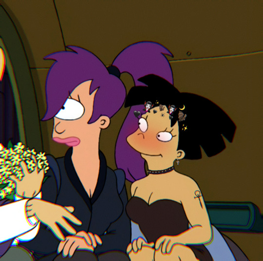 Leela And Amy Lesbian