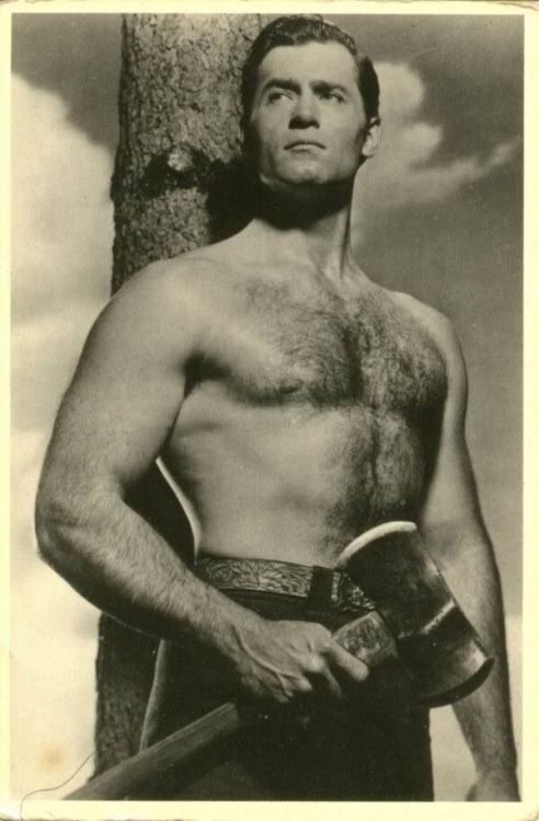 aieaguy: thekcmcus: Norman Eugene “Clint” Walker was an American actor and singer. He w