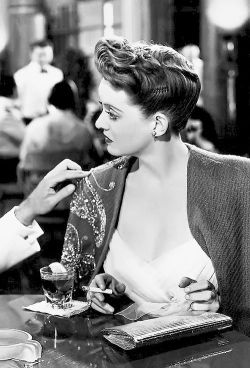 classichollywoodcentral:  Bette Davis in Now, Voyager