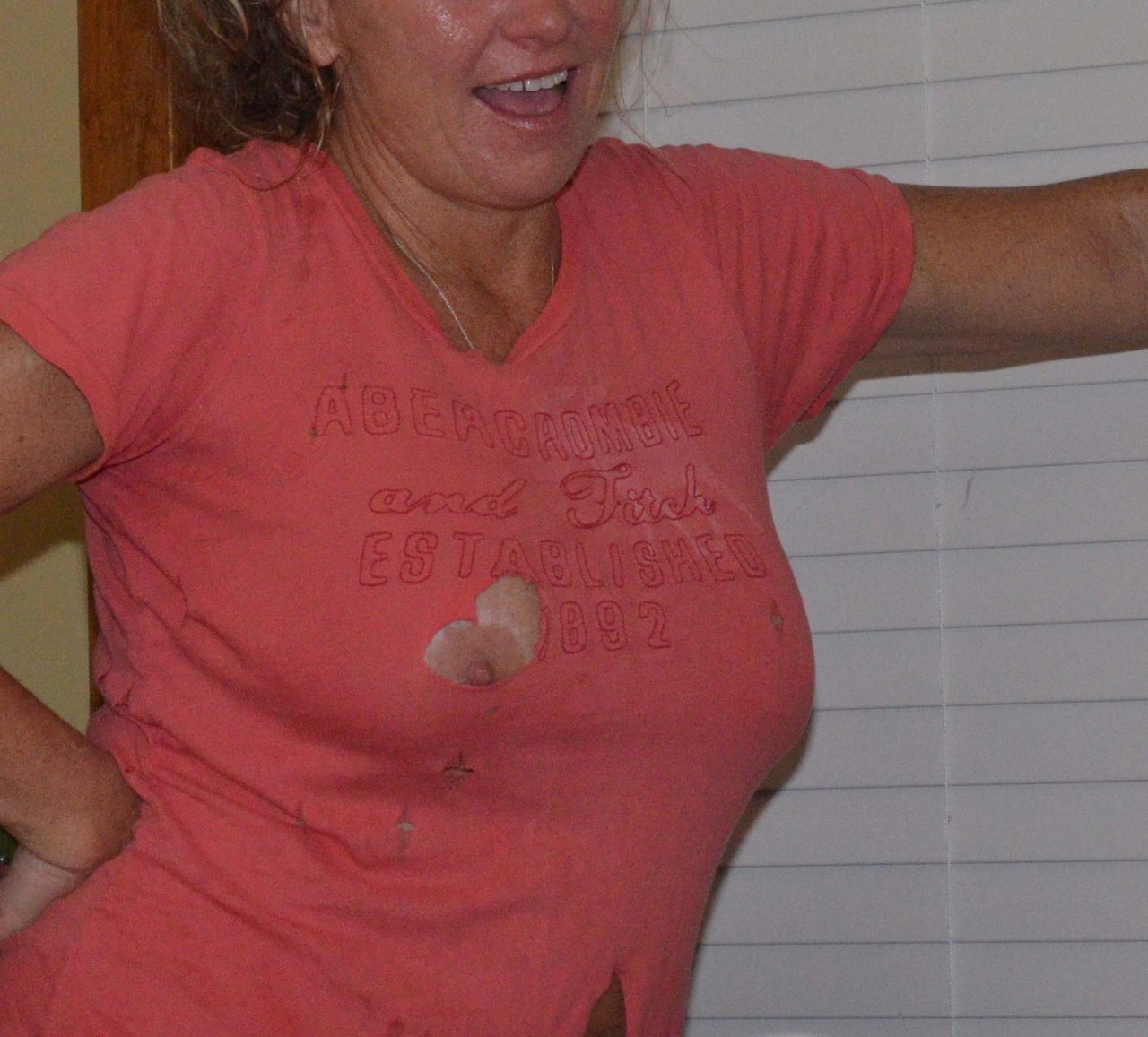 deliciouslywrong:  think the shirt needs to be replaced 