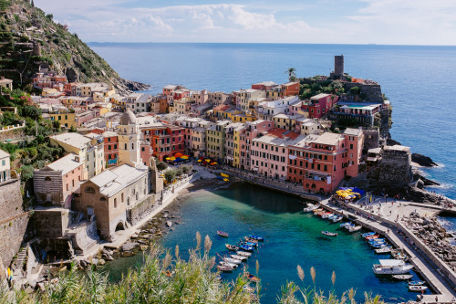 travelthisworld: Vernazza, Liguria, Italy | by huangb