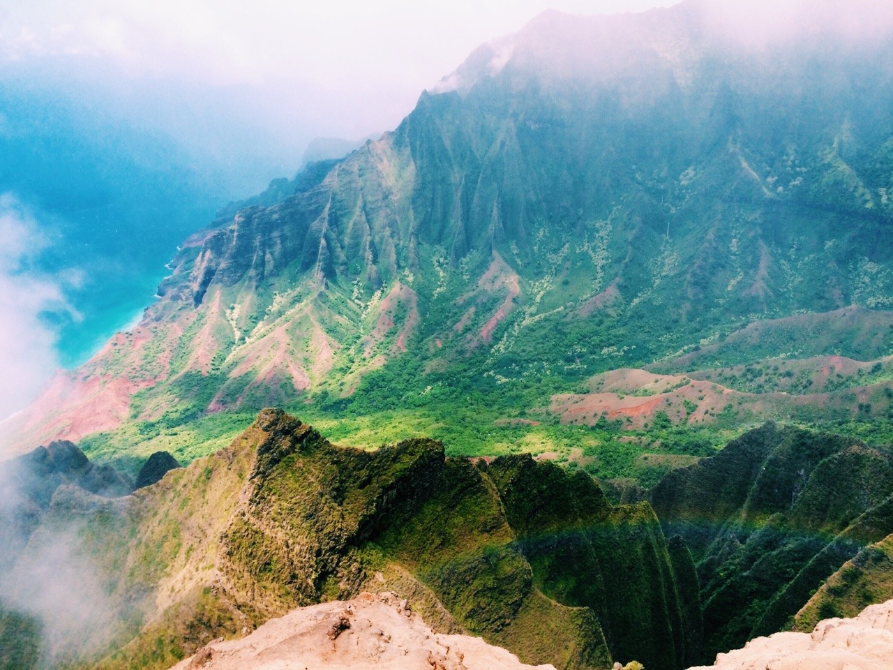 avaswagner:  Kala'lau valley ft. Rainbow