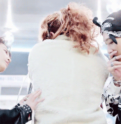fyukjae:  when the sexy lady turns out to be… 