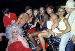 90Sclubkid:grace Jones Celebrating Her 30Th Birthday With Friends In New York City,