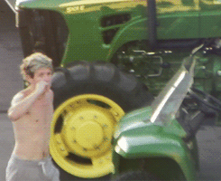 hotfamousmen:  Niall Horan
