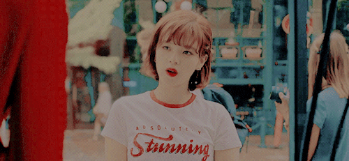 1hoshi: “there are so many pretty clothes in the world…”