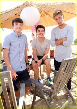 goolocrew:  Cowabunga!! Time for more of Jacob Short w/ Bradley Steven Perry &amp; Austin Michael North… Yeah!!