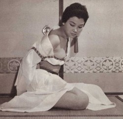 sowhatifiliveinjapan:風俗奇譚      (1960年10月)