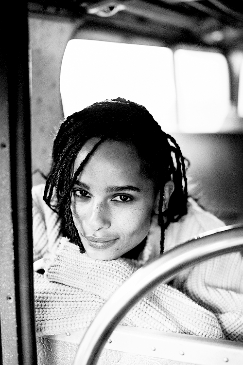 celebritiesofcolor:  Zoe Kravitz for Teen Vogue Magazine 