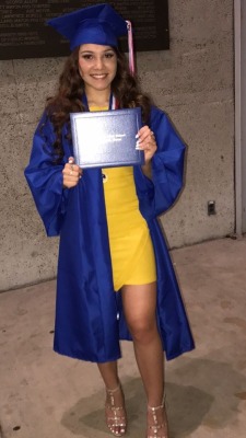 brownontheoutsidepinkontheinside:  Wanna say congrats to my sister! Love you sis!