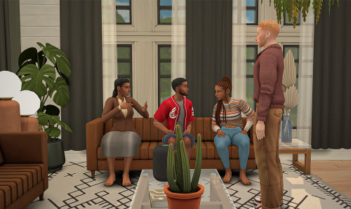 they do not approveAs Geena introduces Elijah to her kids, he realizes Hadiyah went to school with h