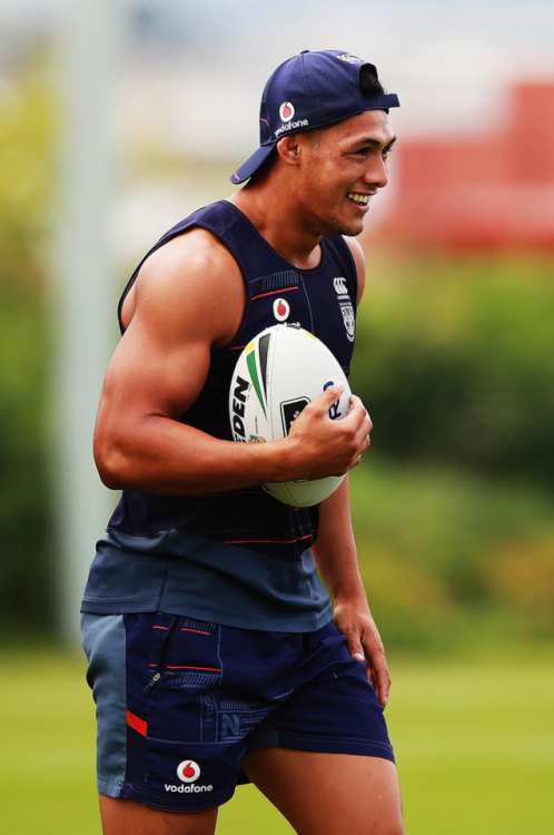 roscoe66:  Roger Tuivasa-Sheck of the New Zealand Warriors   