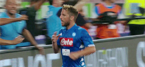 saulsniguez:Dries Mertens celebrates after scoring vs. AC Milan — August 25, 2018