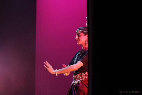 drishti-photography: Frozen. Some of my favorite shots from the Odissi recital that I recently phot