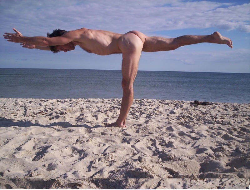 Porn photo butt-boys:He does naked morning yoga every