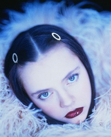 bitchtoss:Christina Ricci, 1995