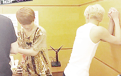 lhoe:  what are you doing to chunji? 