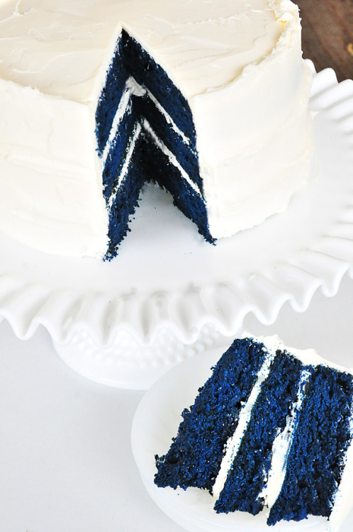 thecakebar:  Blue Velvet Cake Recipe