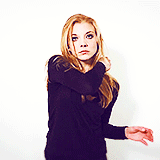 tralalalally:  Natalie Dormer spoils season four of Game of Thrones [x] 