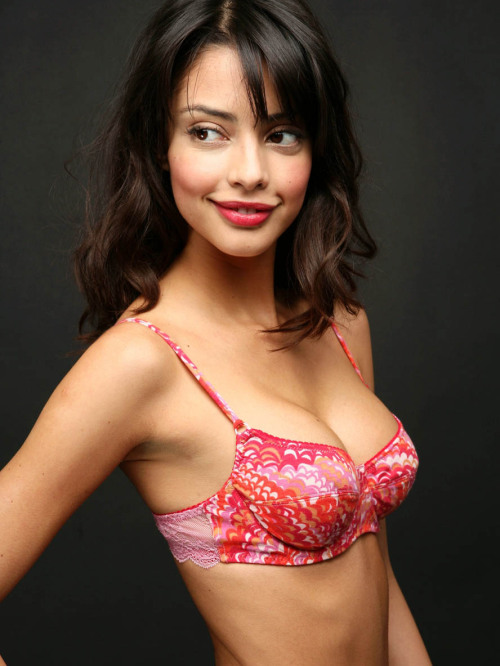 i-really-love-women:  Mayra Suarez