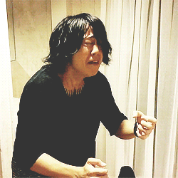 jackxybooboo:  never too old to do this.