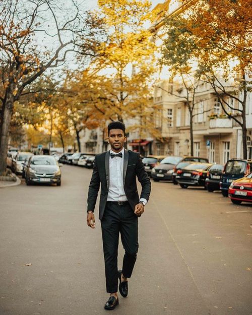 My go to suit this Autumn courtesy of @primark  #iworkwithprimark #ad #primark — view on Instagram h