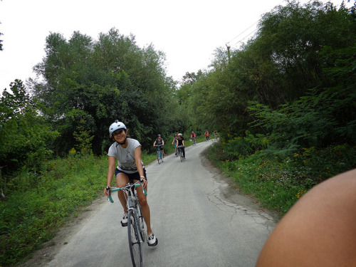 bikesandgirlsandmacsandstuff: (via August Toronto Girls’ Cupcake Ride Went Off-road! | Cupcake Ride)