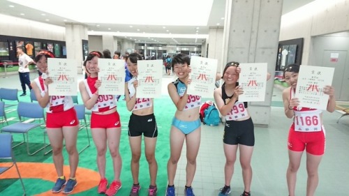 女子陸上選手の動画像集