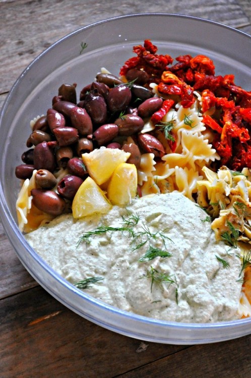 Tzatziki Pasta Salad