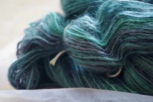 New listing!Love on the Rocks | LanificaDelicate 1-ply Teesdale sourced from and kettle-dyed by Fibr