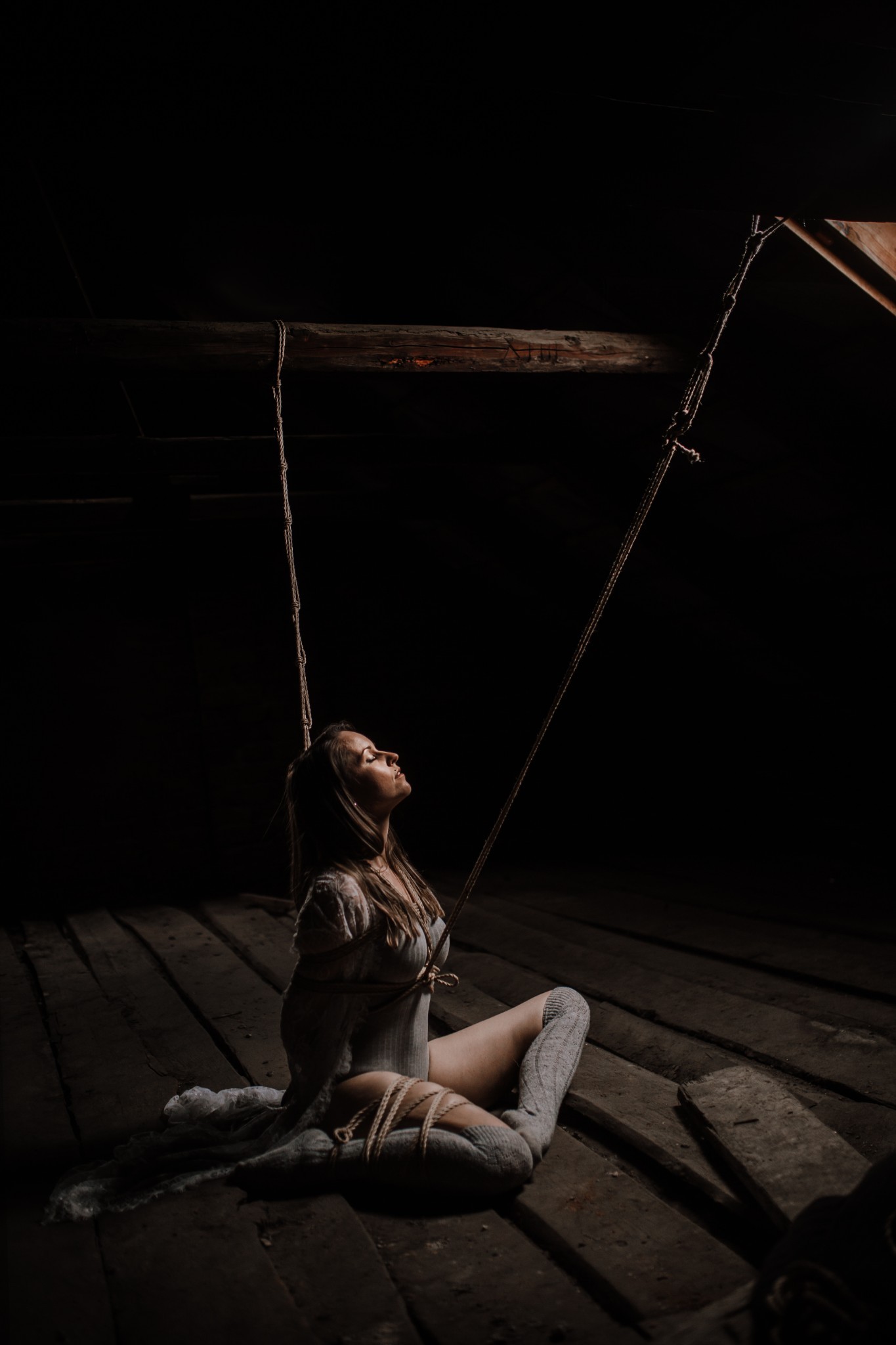 Porn Pics elenastrawberry:Shirin in my ropes