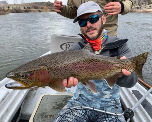 @stinkystanko keeping the net wet in tough conditions earlier this week! #flyfishing #flyfishingmont